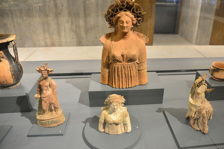 Sanal müzeler ziyaretçilerini bekliyor