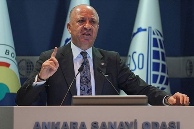 "Savunma sanayisindeki dönüşümün uzağında kalmadık"