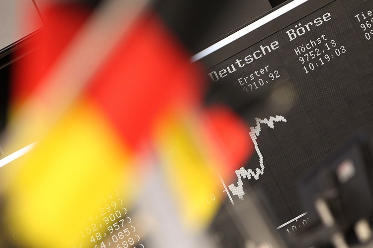 Alman ekonomisi, geçen yıl son çeyrekte küçüldü