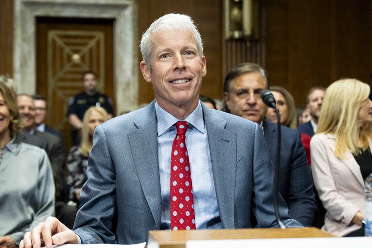 "Hürmüz'deki aksaklıklar petrol fiyatlarını zirveye taşıyabilir"