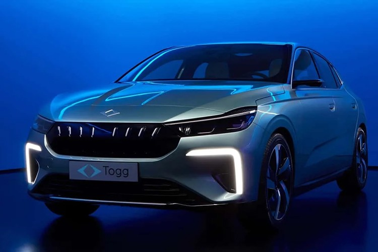 Togg T10F Türkiye'de satışa sunuldu