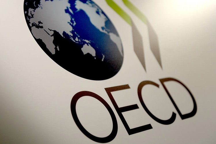 İnternet şirketlerine % 12 vergi