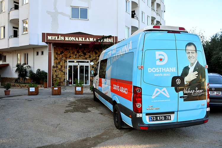 1387 hasta ve yakınını ağırladı