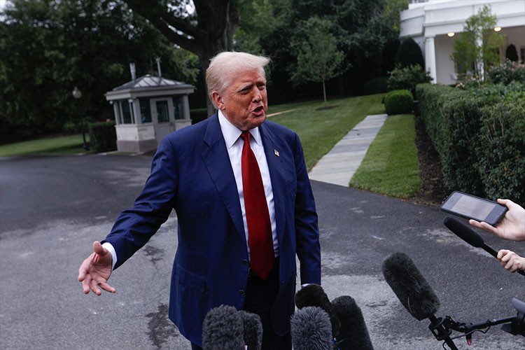 Yarı iletken ithalatına yüzde 100 tarife uygulayacak