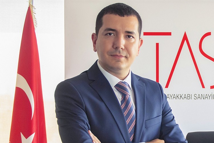 Sanayiyi öncelikleyen bir modeli ortaya koymamız gerekiyor