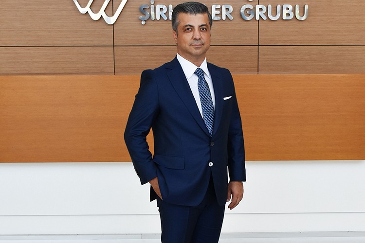 Hedefimizin Üstünde Büyüdük