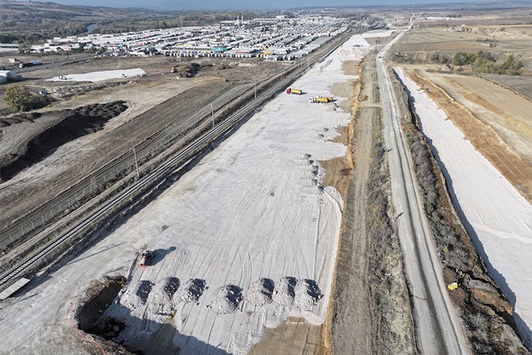 Halkalı-Kapıkule Demir Yolu Projesi'nde çalışmalar sürüyor