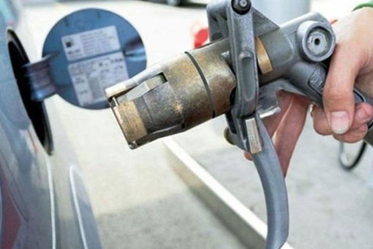 Otogazın litresine 49 kuruş zam yapıldı