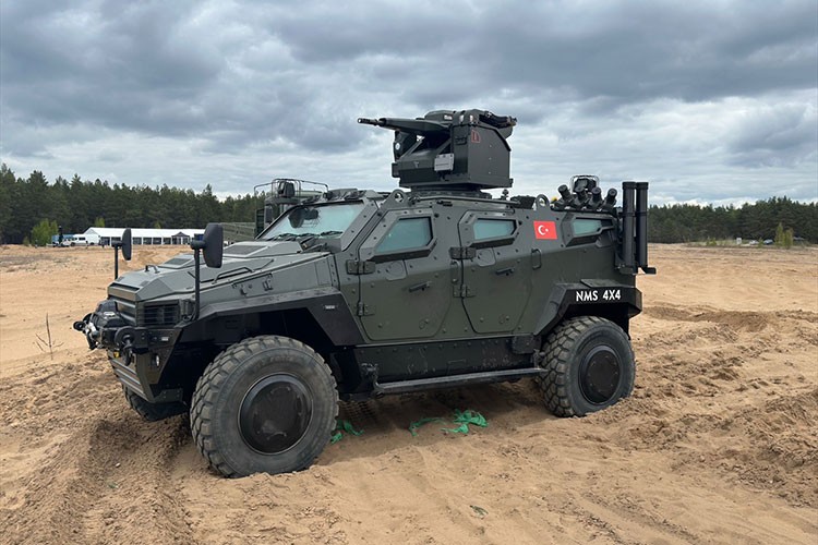 Türk zırhlısı Litvanya'da silahlarını konuşturacak