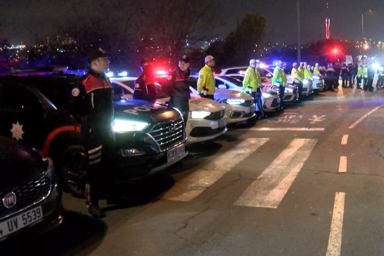 İstanbul Valisi Gül'den yılbaşı denetimi