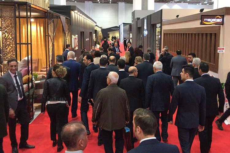 İzmir'de mobilyacılar buluşması