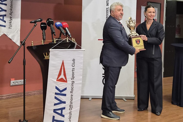 Tayk-Akpa Deniz Kuvvetleri Kupası'nın 55'inci yıl yarışında yeni rota
