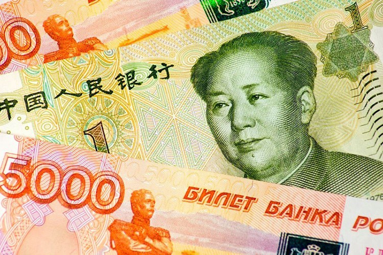 Rosneft ve CNPC, ödemelerde yuan ve rubleye geçti