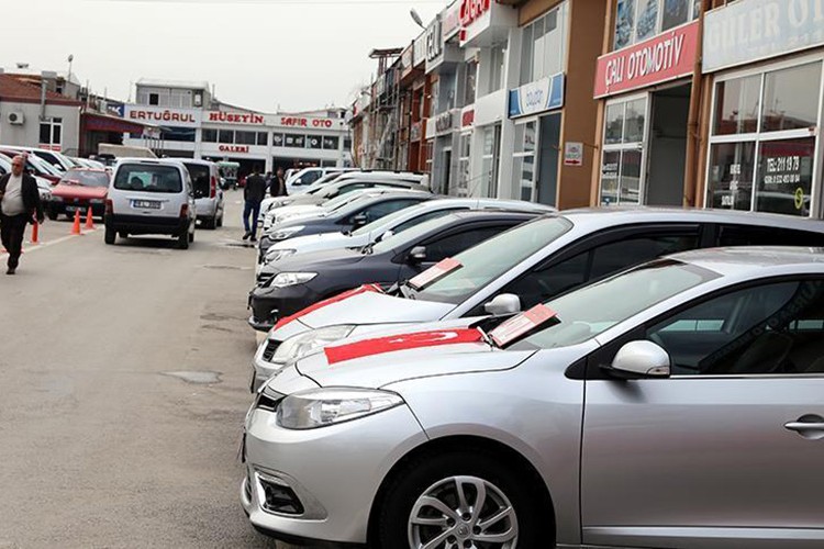 İkinci elde satışlar azaldı, fiyat yükseldi