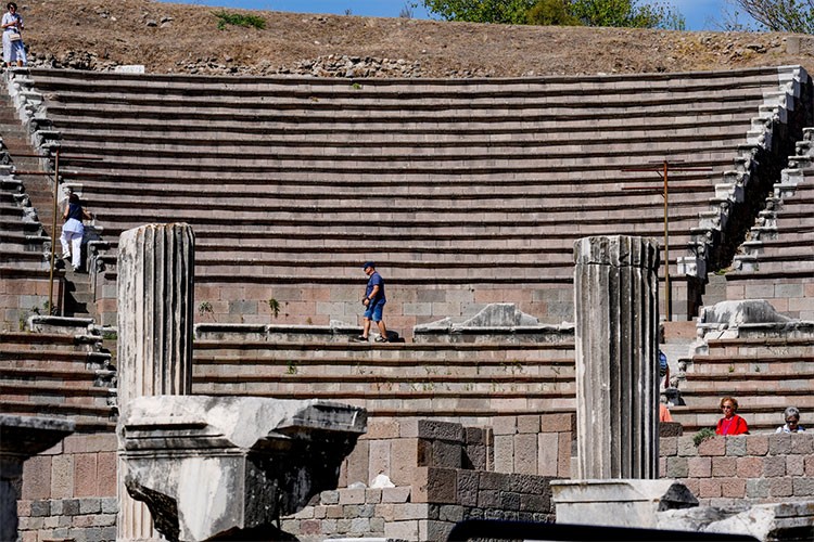 Antik dönemin tıp okulu Asklepion, sağlık misyonunu koruyor