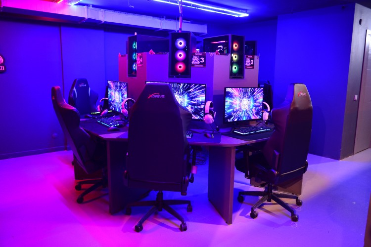 KURTULUŞ E - SPOR MERKEZİ KOŞUYOLU'NDA KAPILARINI AÇTI