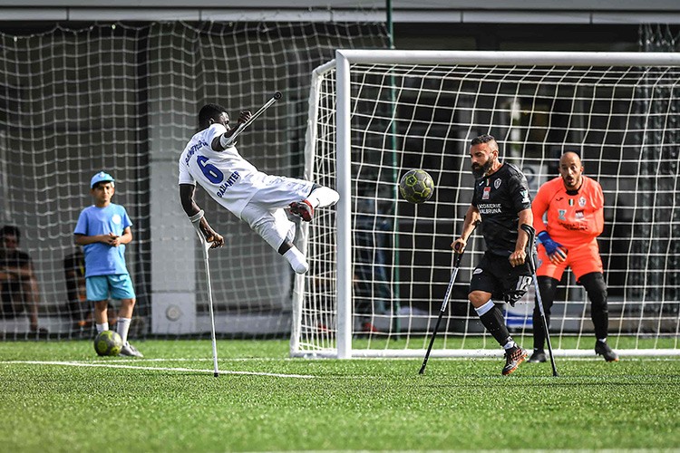 Mapei'den ampute futbol ligine destek