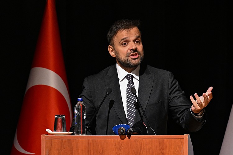 Yapay zeka ve siber güvenliği anlattı