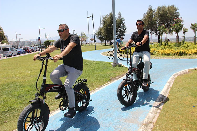 İhracatta rekora pedal basıyor