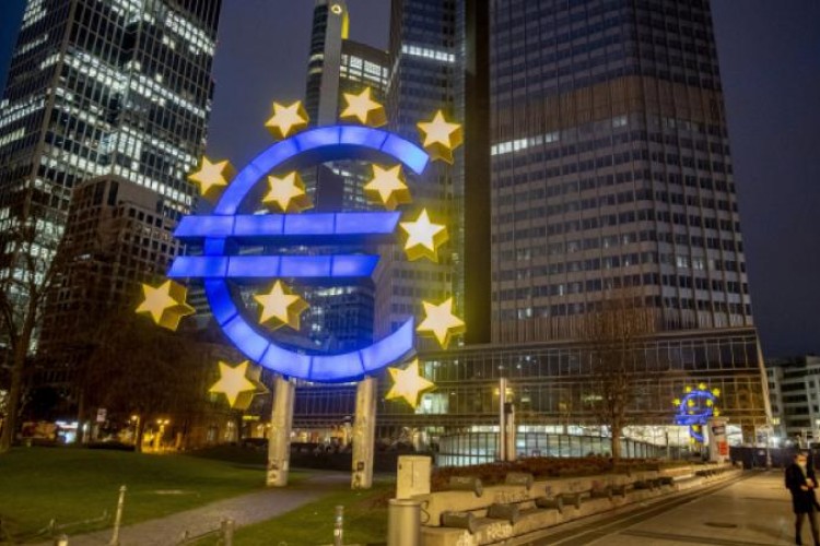 Avrupa Merkez Bankası 2004'ten beri ilk kez zarar etti