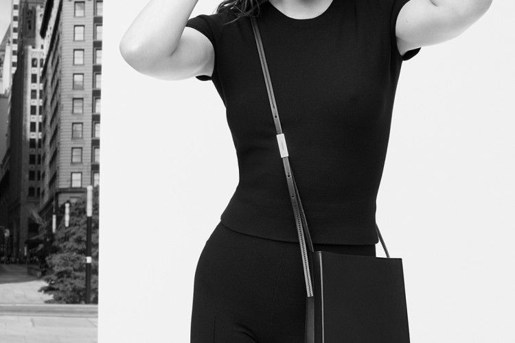 Calvin Klein İlkbahar 2024 Kadın Giyim Kampanyası Yüzü Kendall Jenner Oldu