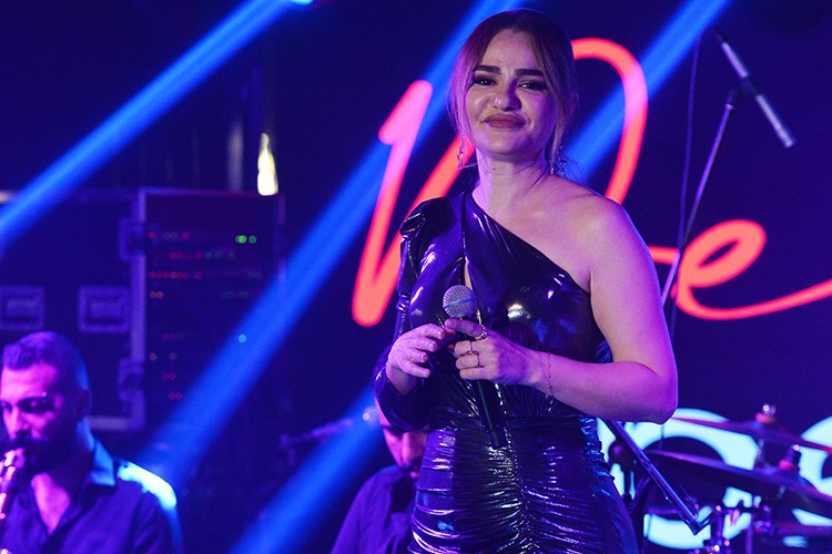 Derya Bedavacı özlemi bitti