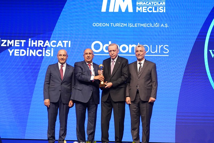 TİM'den ODEON Tours'a ihracat şampiyonluğu ödülü