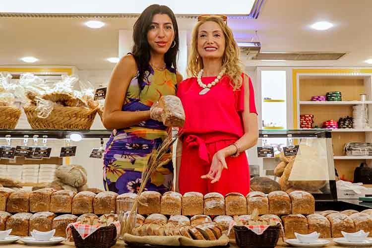 Kanser hastaları için mutfağa girdi