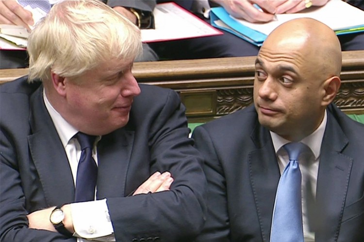 Müslüman Maliye Bakanı