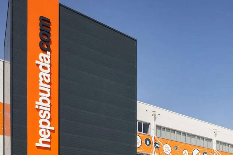 Hepsiburada'dan Dünya Kitapseverler Günü'nde özel fırsatlar