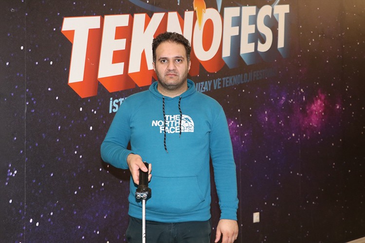 "Akıllı baston"la görme engelliler rahat yürüyecek