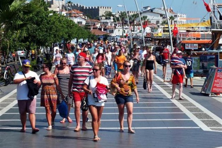 Yabancı ziyaretçi sayısı yüzde 1.6 arttı