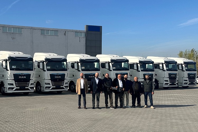 Filosunu MAN'a dönüştürmeye devam etti