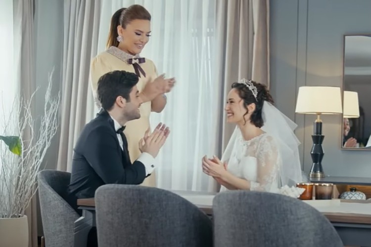 Demet Akalın'lı Yeni Çetmen Reklam Filmi Yayında