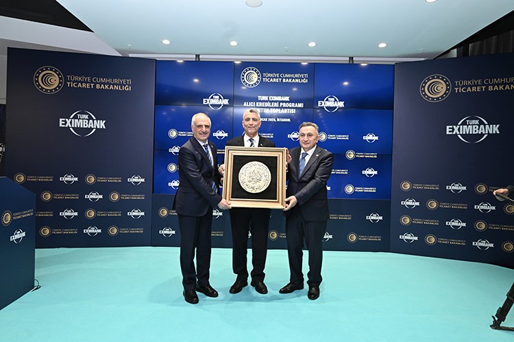 Türk Eximbank'tan ihracatçıya müjde