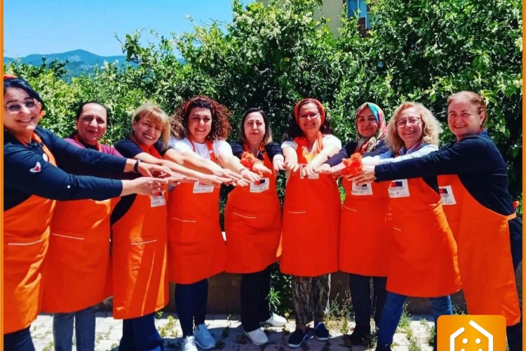 Migros Aile Kulüpleri'nde eğitimi tamamlayanların ürünleri raflara çıktı