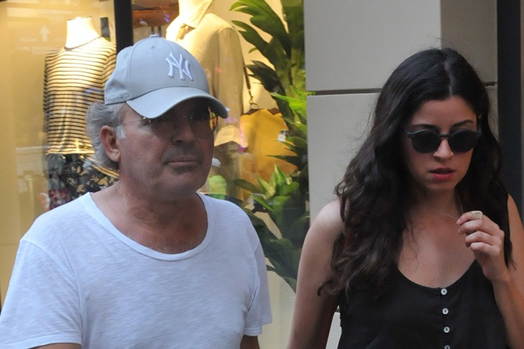 Müstakbel kayınvalidesini ziyaret etti