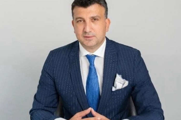 Steel Sigorta birinci yaşını kutluyor