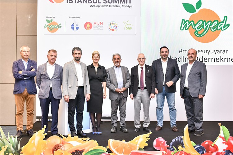 Meyve suyu ihracatının bu yıl 450 milyon doları aşması bekleniyor