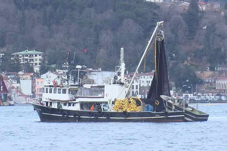 Balık avı yasağı başladı