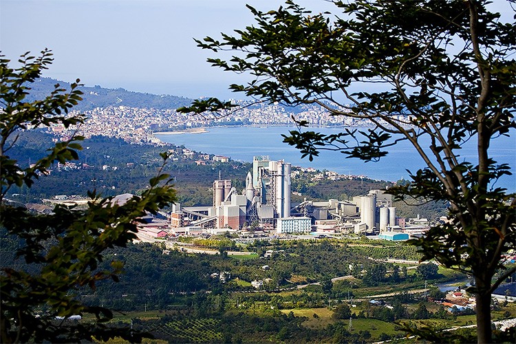 Ünye Limanı'nı OYAK Çimento işletecek