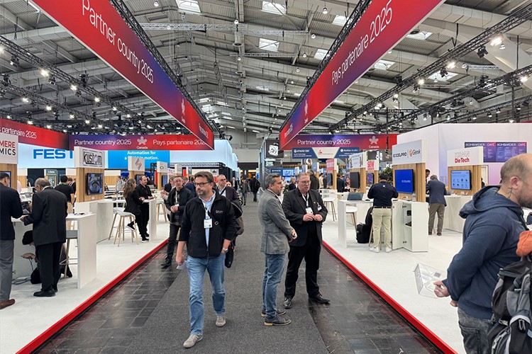 Türk mühendislerin geliştirdiği sanayi ürünleri Almanya'da sergileniyor