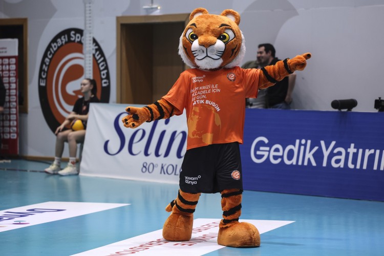 Eczacıbaşı Dynavit ve Yuvam Dünya'dan İklim Krizine Dikkat Çeken Hareket