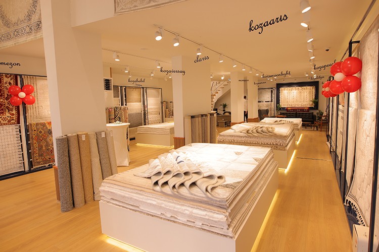 Koza Halı Yeni Gallery Mağazasını İzmir'de Açtı