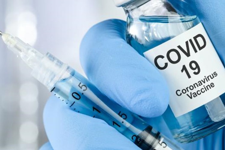 Türkiye'den KKTC'ye 100 bin aşı