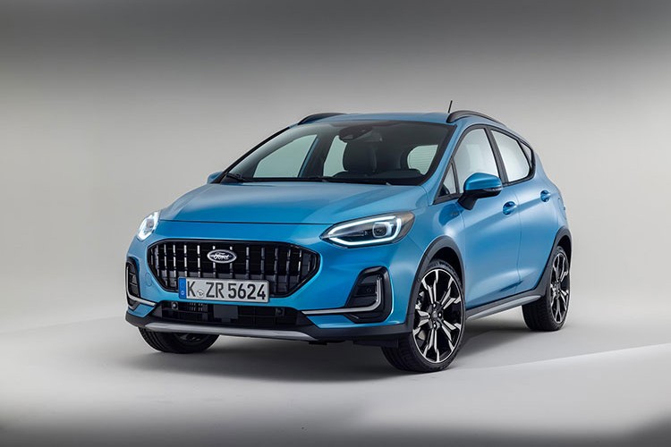 Ford, Yeni Fiesta'yı 'Hibrit' versiyonu ile birlikte tanıttı