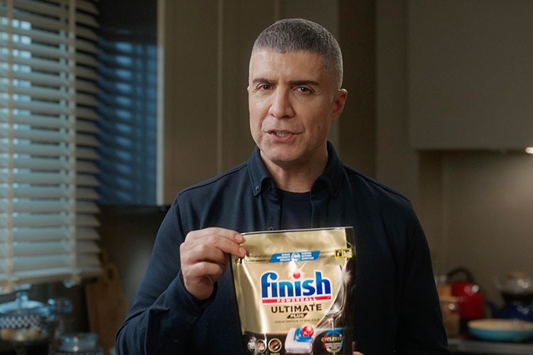 Fınısh'ten evde eşit sorumluluk için ilham veren kampanya