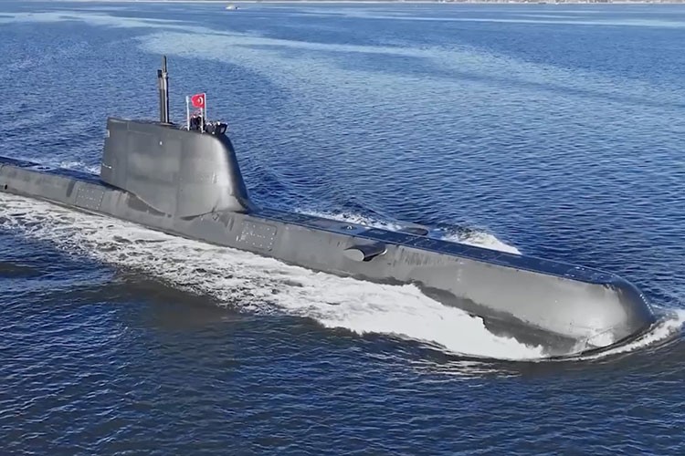 Gemi ve denizaltıların kalbindeki "milli imza" büyüyor