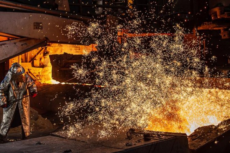 Maliye'den 2 firmaya 7 milyar liralık rekor ceza