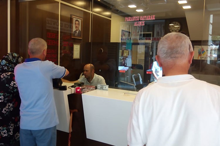 Dolar/TL 38,86 seviyesinden işlem görüyor